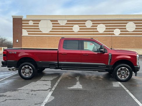 Certified 2024 Ford F250 King Ranch image 5