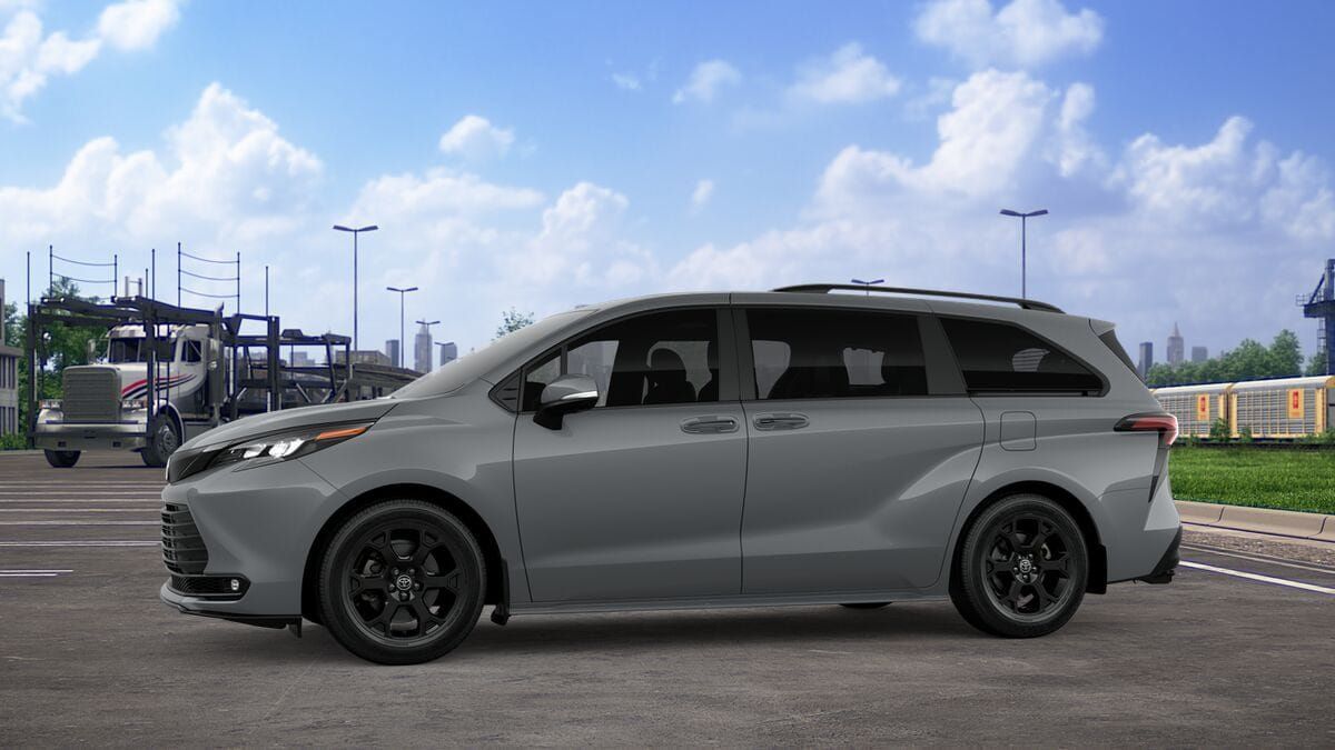 New 2026 Toyota Sienna XLE Woodland Edition AWD/4WD image 3
