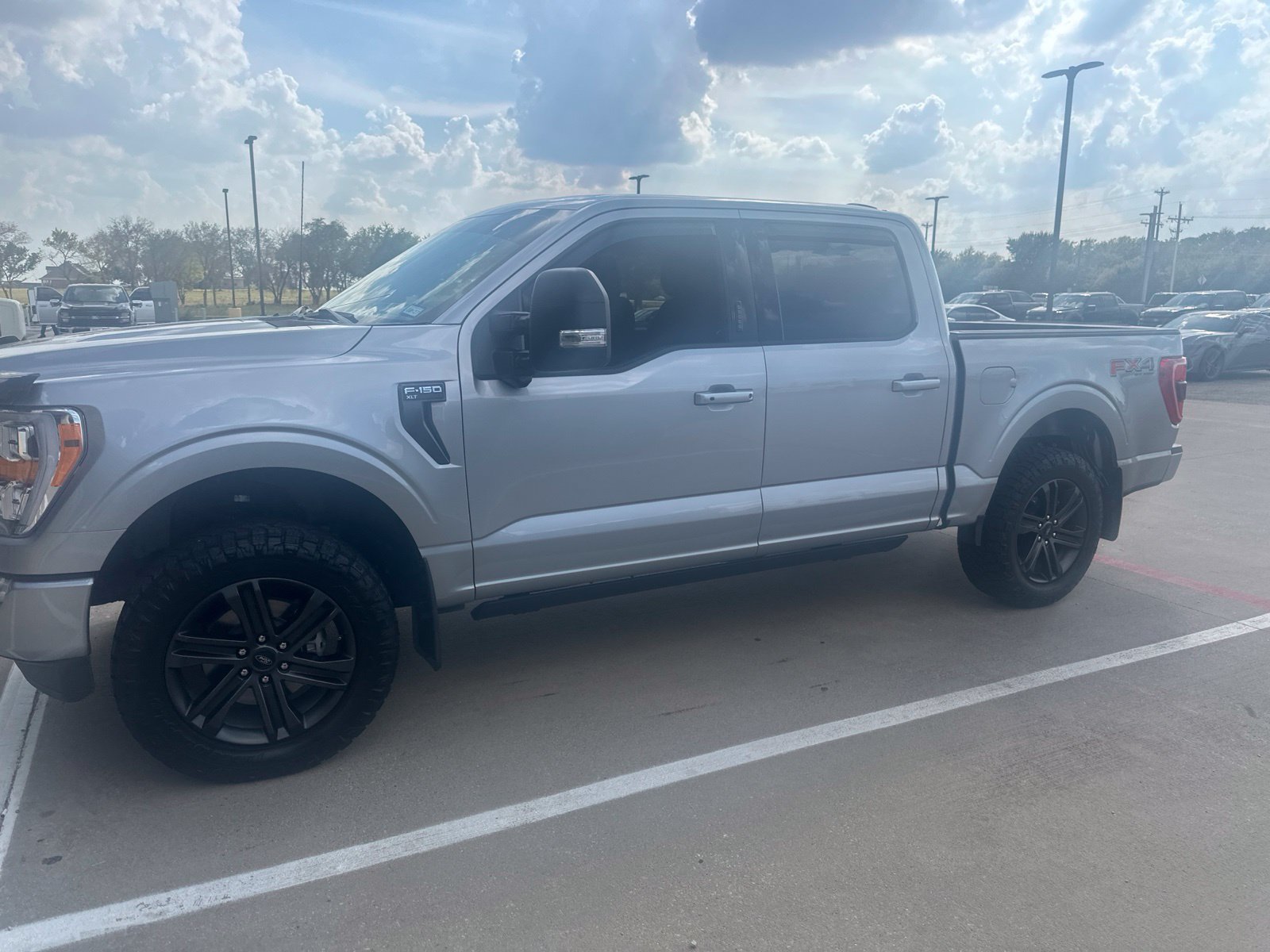 Used 2022 Ford F150 XLT w/ Equipment Group 302A High AWD/4WD image 2