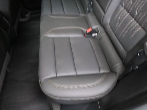 Used 2025 Buick Envista Avenir FWD image 21