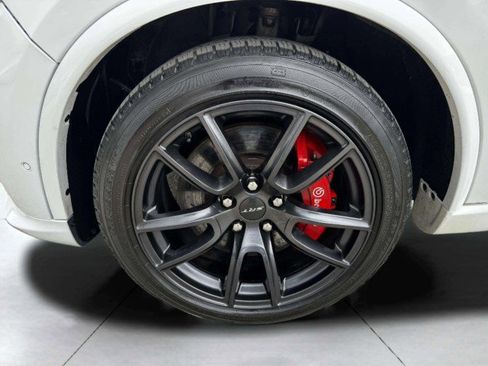 Used 2018 Dodge Durango SRT w/ Technology Group AWD/4WD image 59