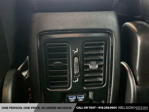 Used 2020 Dodge Durango GT RWD image 24
