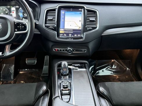 Used 2017 Volvo XC90 T8 R-Design w/ Vision Package image 32