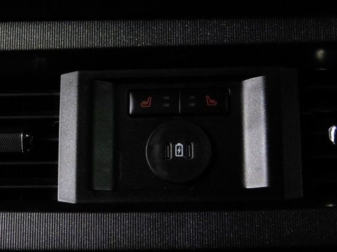 Used 2025 Ford F250 Platinum image 84