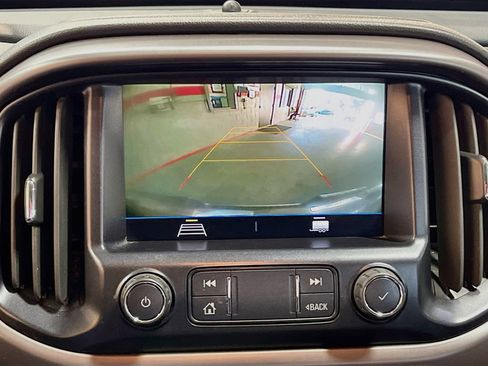 Used 2022 GMC Canyon AT4 AWD/4WD image 14
