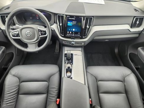 Certified 2025 Volvo XC60 B5 Plus AWD/4WD image 12