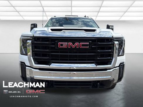 Certified 2026 GMC Sierra 2500 Pro w/ 1SA Pro Safety Plus Package AWD/4WD image 10