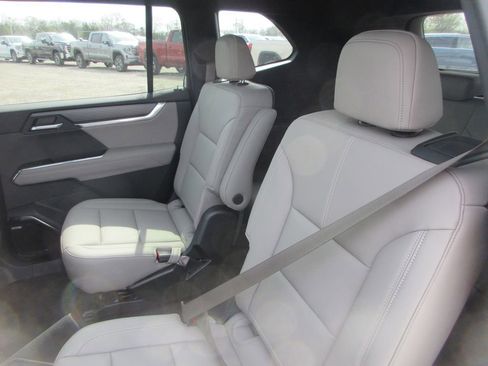 New 2026 GMC Acadia Elevation w/ Black Edition FWD image 13