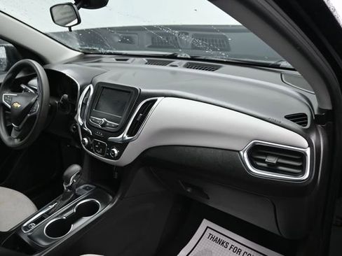 Used 2024 Chevrolet Equinox LS AWD/4WD image 9