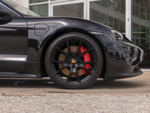 Used 2022 Porsche Taycan GTS AWD/4WD image 5