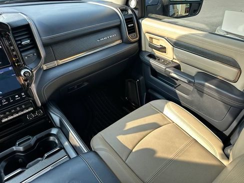 Used 2023 RAM 2500 Limited AWD/4WD image 25