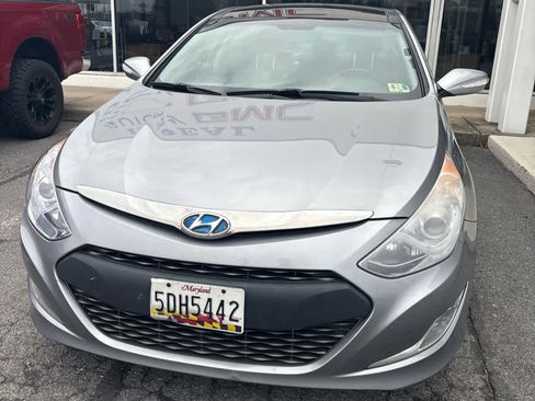 Used 2015 Hyundai Sonata Limited w/ Option Group 02 image 1