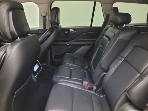Used 2020 Lincoln Aviator Reserve w/ Equipment Group 201A image 18