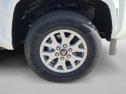 New 2026 Toyota Tacoma SR5 RWD image 9