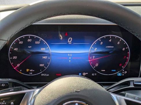 Certified 2026 Mercedes-Benz GLC 300 image 10