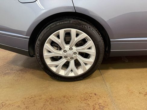 Used 2019 Land Rover Range Rover Supercharged AWD/4WD image 92