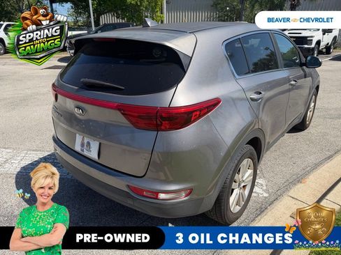 Used 2018 Kia Sportage LX image 4