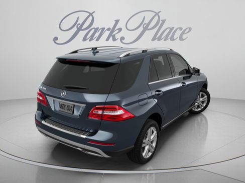 Used 2015 Mercedes-Benz ML 350 4MATIC image 4