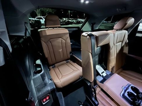 Used 2021 Audi Q7 2.0T Premium w/ Convenience Package image 22