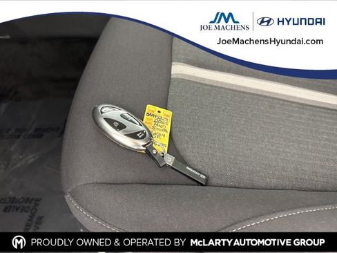 Certified 2025 Hyundai Sonata SE image 32