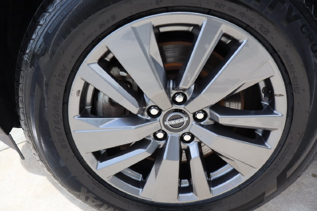 Used 2024 Nissan Pathfinder SV FWD image 41