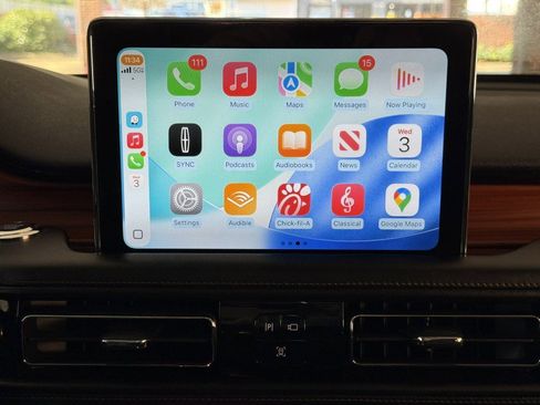 Used 2020 Lincoln Aviator Reserve w/ Equipment Group 202A image 25