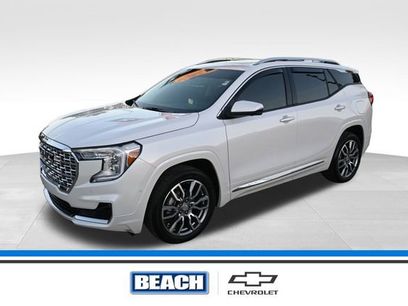 Used 2024 GMC Terrain Denali w/ Denali Premium Package