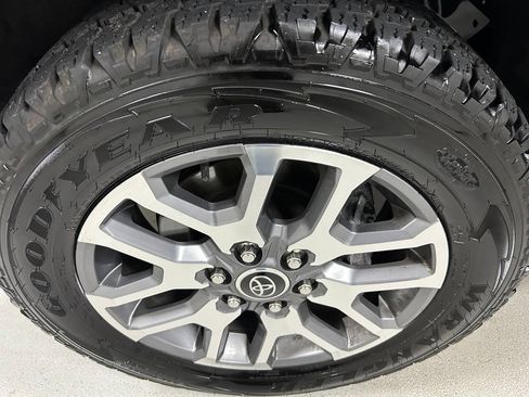 Used 2022 Toyota Tundra 1794 Edition w/ Advanced Package AWD/4WD image 9