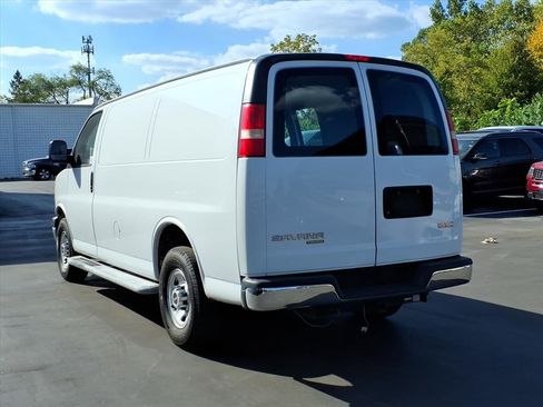 Used 2015 GMC Savana 2500 image 3