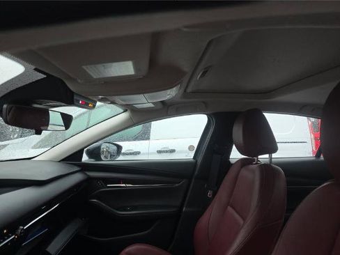 Used 2024 MAZDA MAZDA3 s image 9