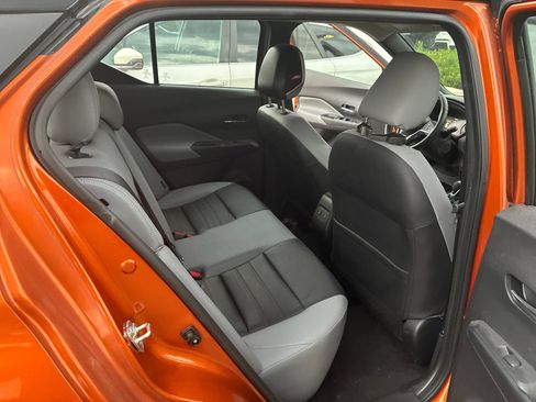 Used 2022 Nissan Kicks SR w/ Premium Package FWD image 10