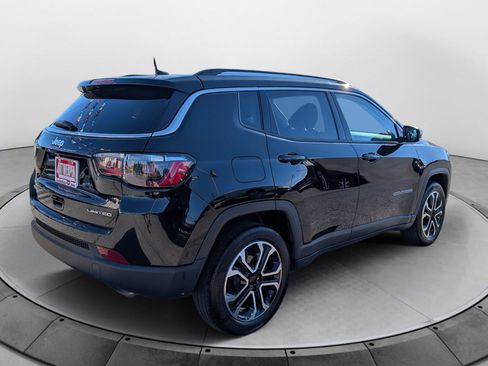 Used 2022 Jeep Compass Limited AWD/4WD image 3
