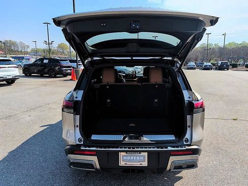 Certified 2025 INFINITI QX60 Autograph w/ Cargo Package AWD/4WD image 15