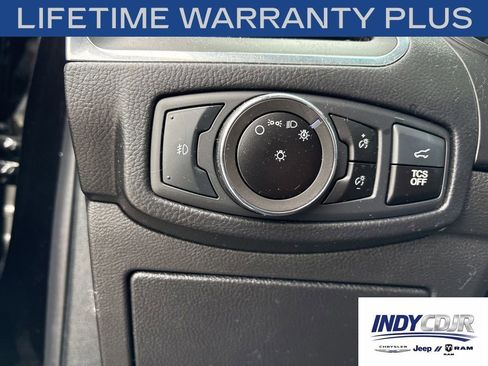 Used 2023 Ford Edge Titanium w/ Equipment Group 301A AWD/4WD image 23