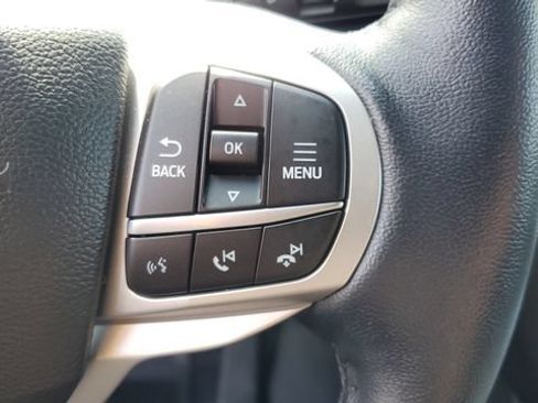 Used 2023 Ford Explorer XLT w/ Equipment Group 202A AWD/4WD image 9