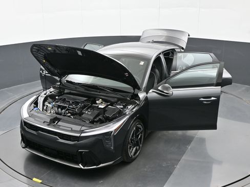 Used 2025 Kia K4 GT-Line w/ GT-Line Sunroof Package FWD image 45