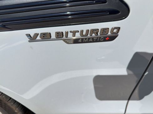 Used 2022 Mercedes-Benz SL 63 AMG 4MATIC image 8