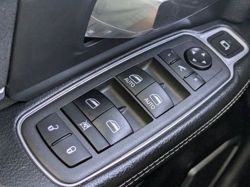 Used 2021 RAM 3500 Laramie image 18