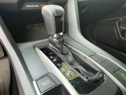 Used 2020 Honda Civic LX image 19