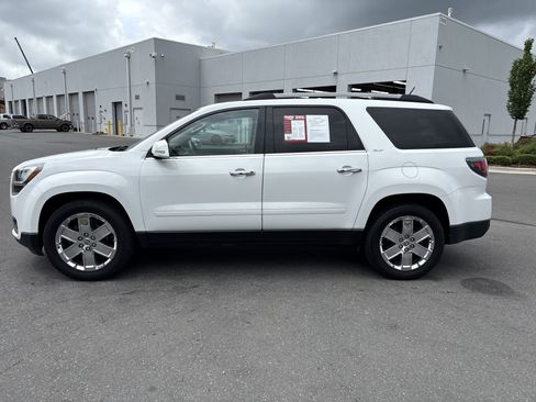 Used 2017 GMC Acadia Limited SLT FWD image 6
