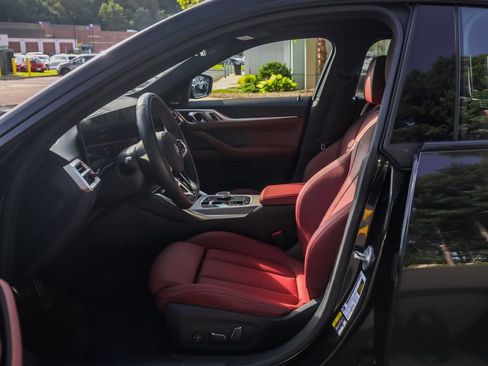 Used 2025 BMW i4 xDrive40i w/ M Sport Package AWD/4WD image 28