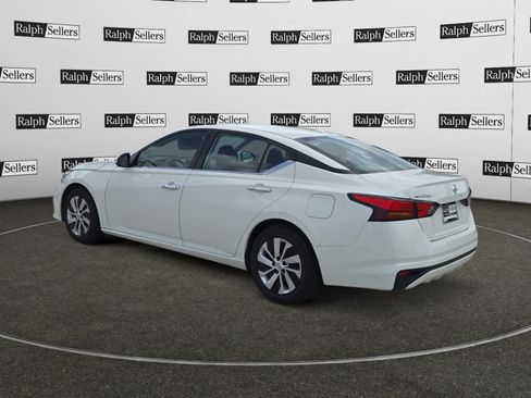 Used 2020 Nissan Altima 2.5 S FWD image 4