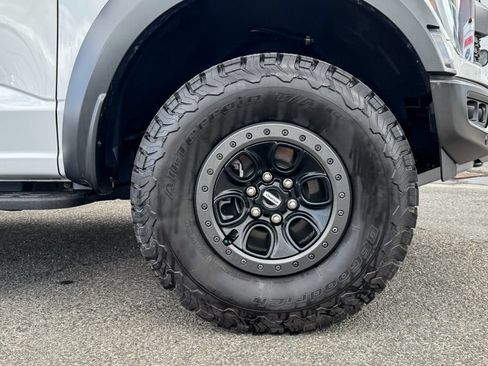 Certified 2022 Ford F150 Raptor w/ Equipment Group 801A High AWD/4WD image 11