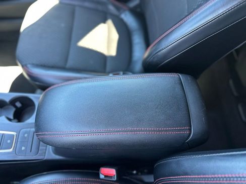 Used 2024 Ford Escape ST-Line image 22