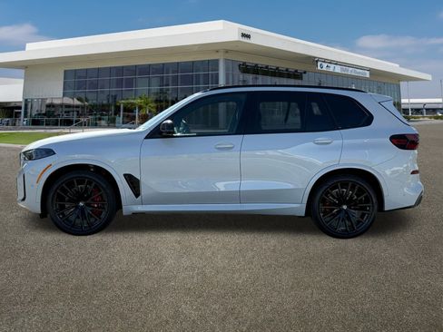 New 2026 BMW X5 M60i image 5