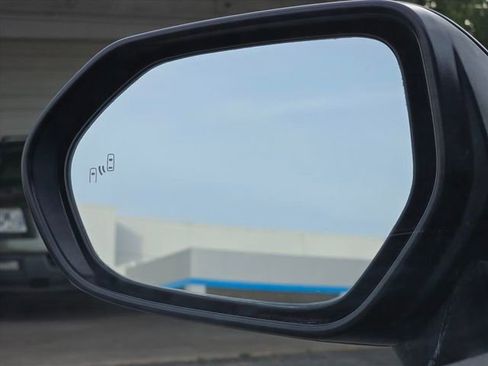 Used 2025 Toyota Camry LE image 23