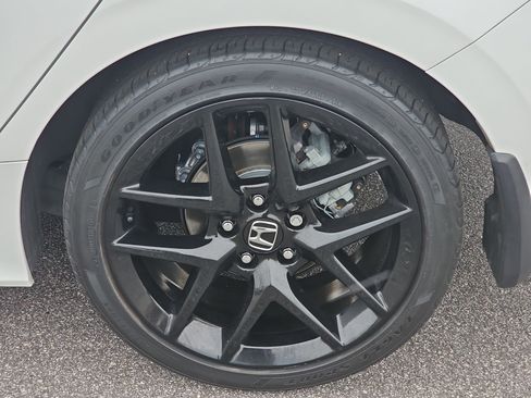 Used 2024 Honda Civic Sport image 29