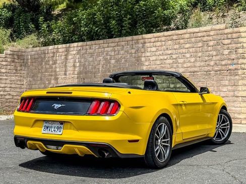 Used 2016 Ford Mustang Premium RWD image 24