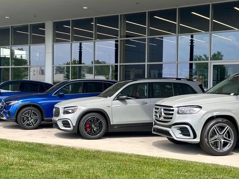 New 2026 Mercedes-Benz GLB 250 4MATIC image 40