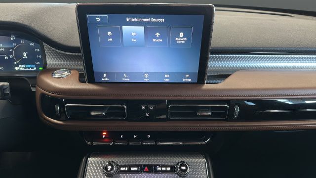Used 2023 Lincoln Aviator Grand Touring w/ Equipment Group 301A AWD/4WD image 15